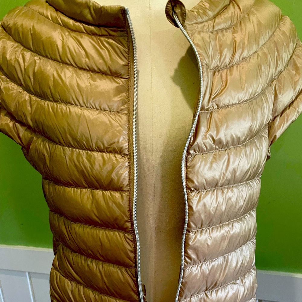 Cotes of London St. Ives short sleeve puffer